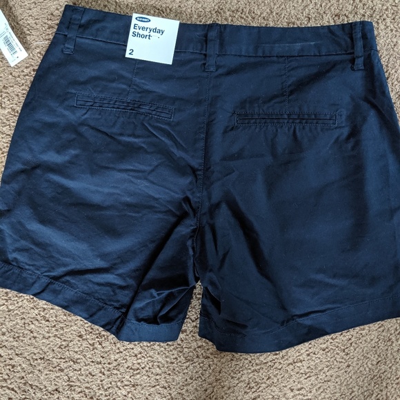 Old Navy Women's dark blue shorts - Picture 1 of 2